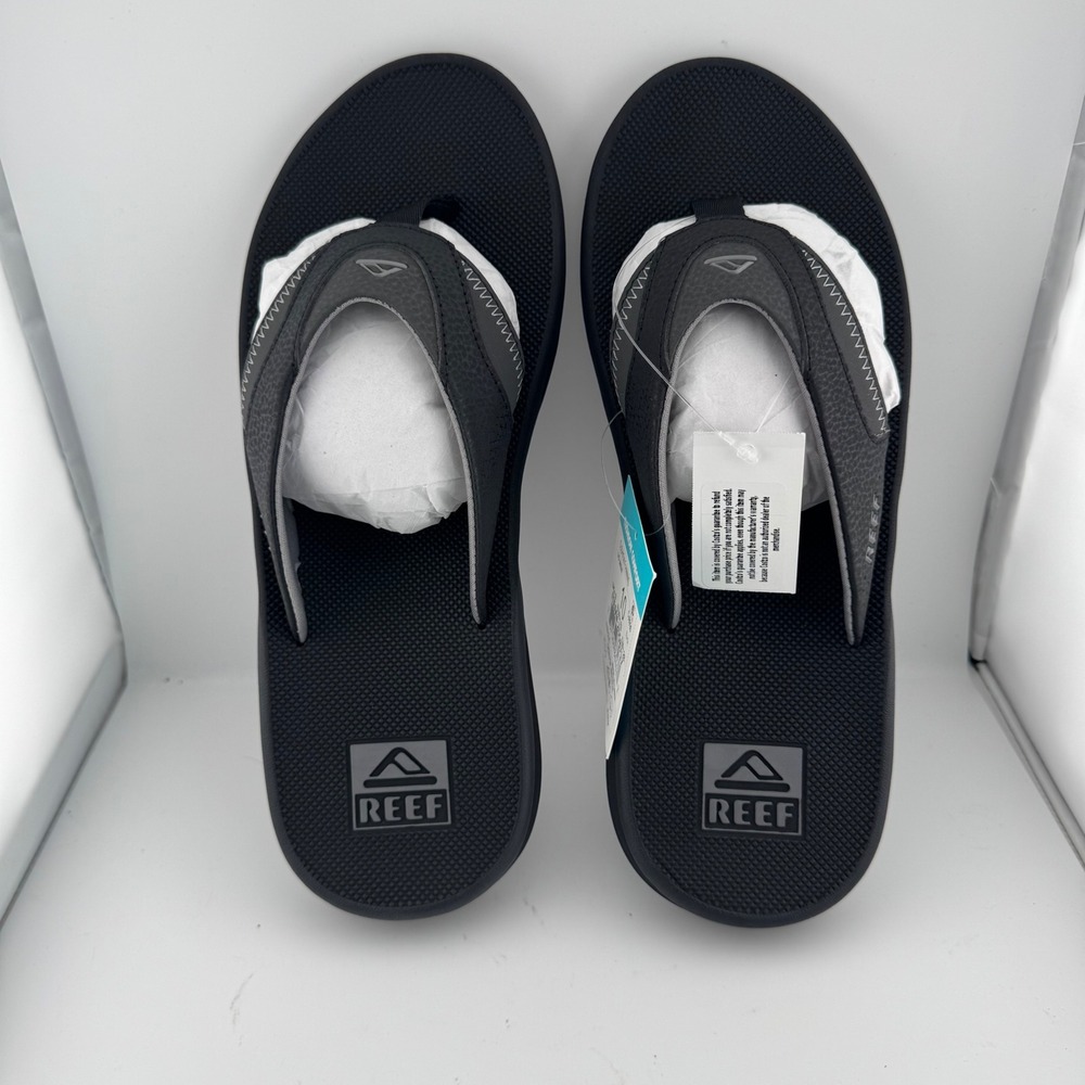 Reef Cushion Fanning Mens 10 Black Flip Flop Sandals NWT CJ8926 Bottle Opener